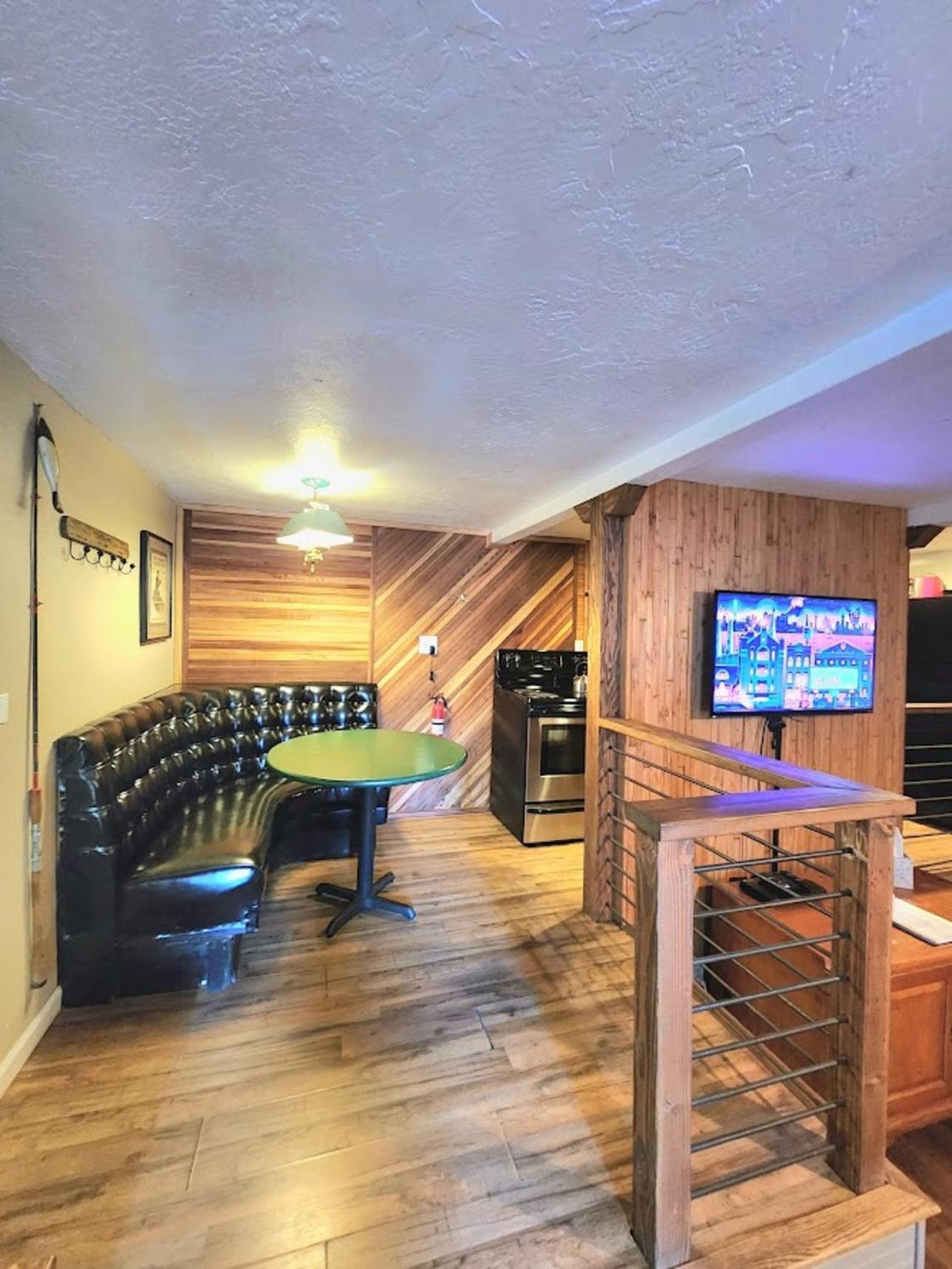 Miners Suite-Centrally Located In Shaver Lake Exterior foto